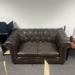 Used Leather Sofa 