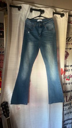 High waisted jeans
