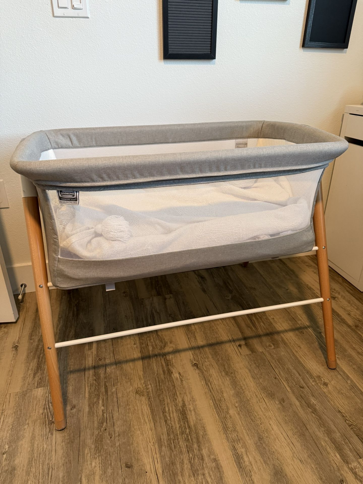 Bassinet - Simmons kids