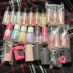 Victoria Secrets & Pink