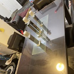 Dinning Table With 6 Chairs 