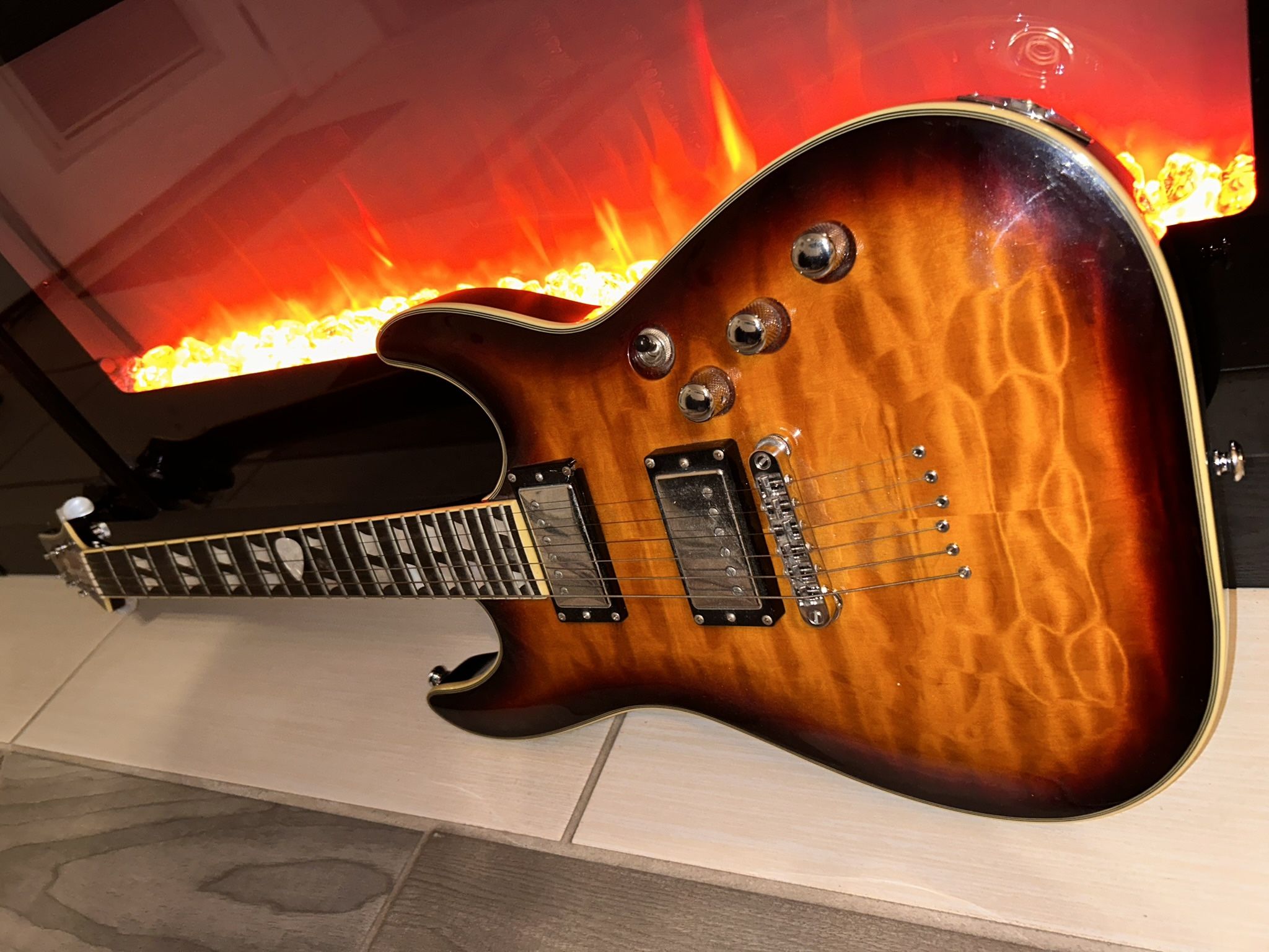 Schecter Electric Guitar Perfect Conditions