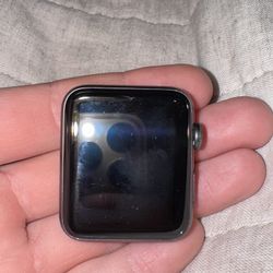 Apple Watch Series 3 (42mm, GPS)