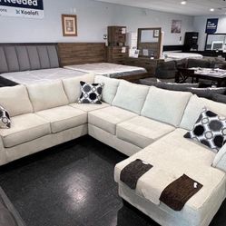 New U Shape Sectional. 🚚WE DELIVER🚚