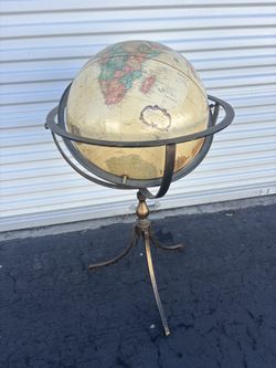 Globe On Metal Stand