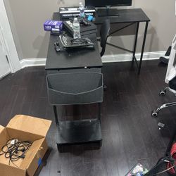 L Desk and Brand new chair