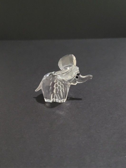 Swarovski Crystal Trunk Up Good Luck Elephant Animal 7640 NR 60.
