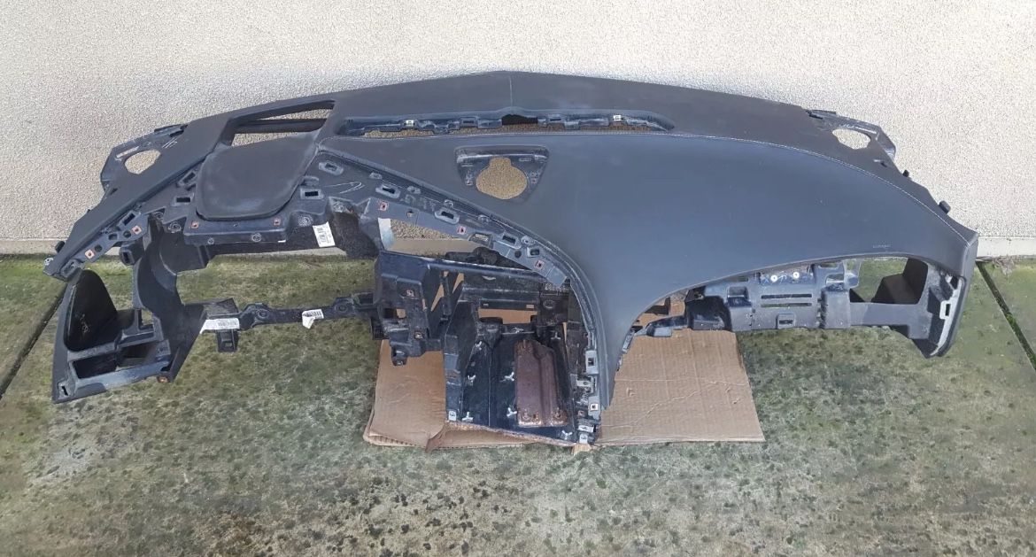 2014-2019 CHEVY CORVETTE DASH DASHBOARD PANEL OEM