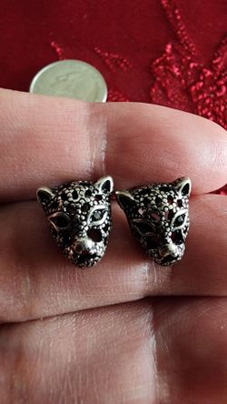 Black panther earrings