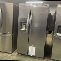 Frigidaire Gallery Side By Side Refrigerator KNZ