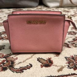 Michael Kors Mini Cross Body