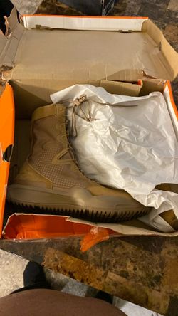 Nike SFB tactical Boots