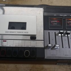 Vintage TEAC 350 Stereo Cassette Deck Dolby System  USED.TESTED . IN A GOOD WORKING ORDER .