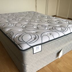 Queen Size Mattress With Spring Box