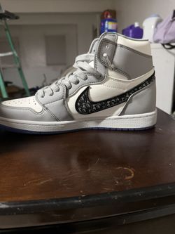 Air Jordan1 High OG x Dior 'White Wolf Grey
