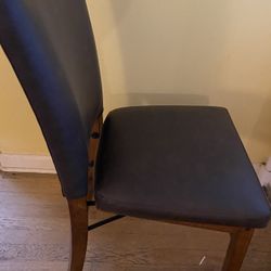 2 Padded Folding Chairs 