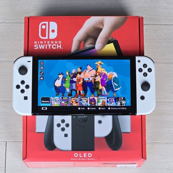 NINTENDO SWITCH OLED (BRAND NEW BUNDLE)*MODDED* 3X TRIPLE BOOT SYSTEMS 10000 GAMES 
