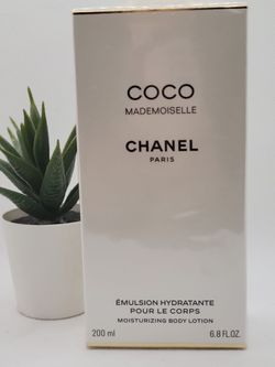 CHANEL 

COCO MADEMOISELLE Moisturizing Body Lotion

6.8 fl (SEALED)⭐️