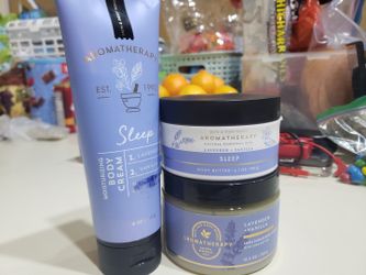 BATH AND BODY WORKS AROMATHERAPY SET