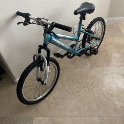 HUFFY 16” - Kids Bicycle - LIKE NEW 