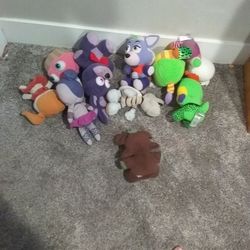 11 Assorted Fnaf Plushies 