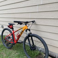 Trek marlin 7 for sale cheap used