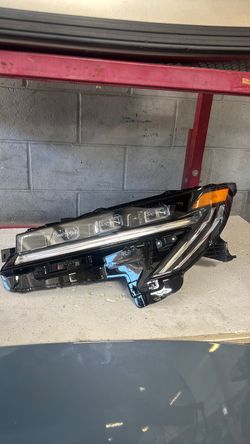 2026 Nissan Sentra left headlight and hood (contact info removed) Nissan Sentra left headlight and hood
