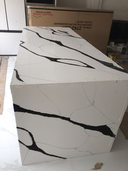 Granite And Quartz And Cabinet