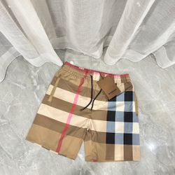 Burberry Short SIZE XL