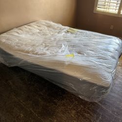 Gifting Queen Size Bed And Frame 