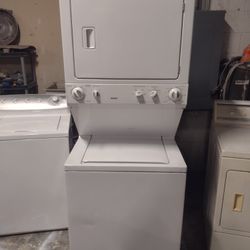 Nice Kenmore full size stackable, delivery available!!!