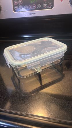 Glass Food Storage Container with Locking Lid