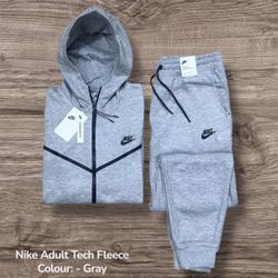 NIKE TECH SUITS TOP AND BOTTOM 