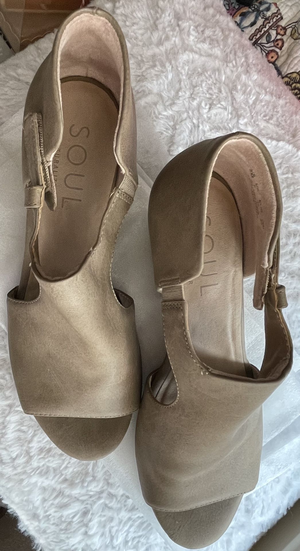 Soul Wedge Heels