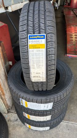 Goodyear Assurance All-Season Tires 195/65R15