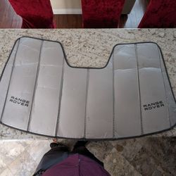 Range Rover Windshield Shade Cover