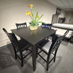5 PC DINING TABLE SET