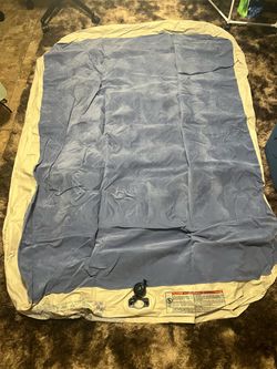 Queen blow up mattress