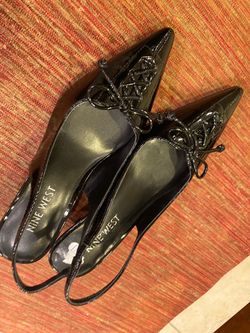 Black short heel Nine West