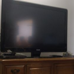 Philips 48-in TV