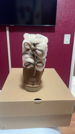 UGG