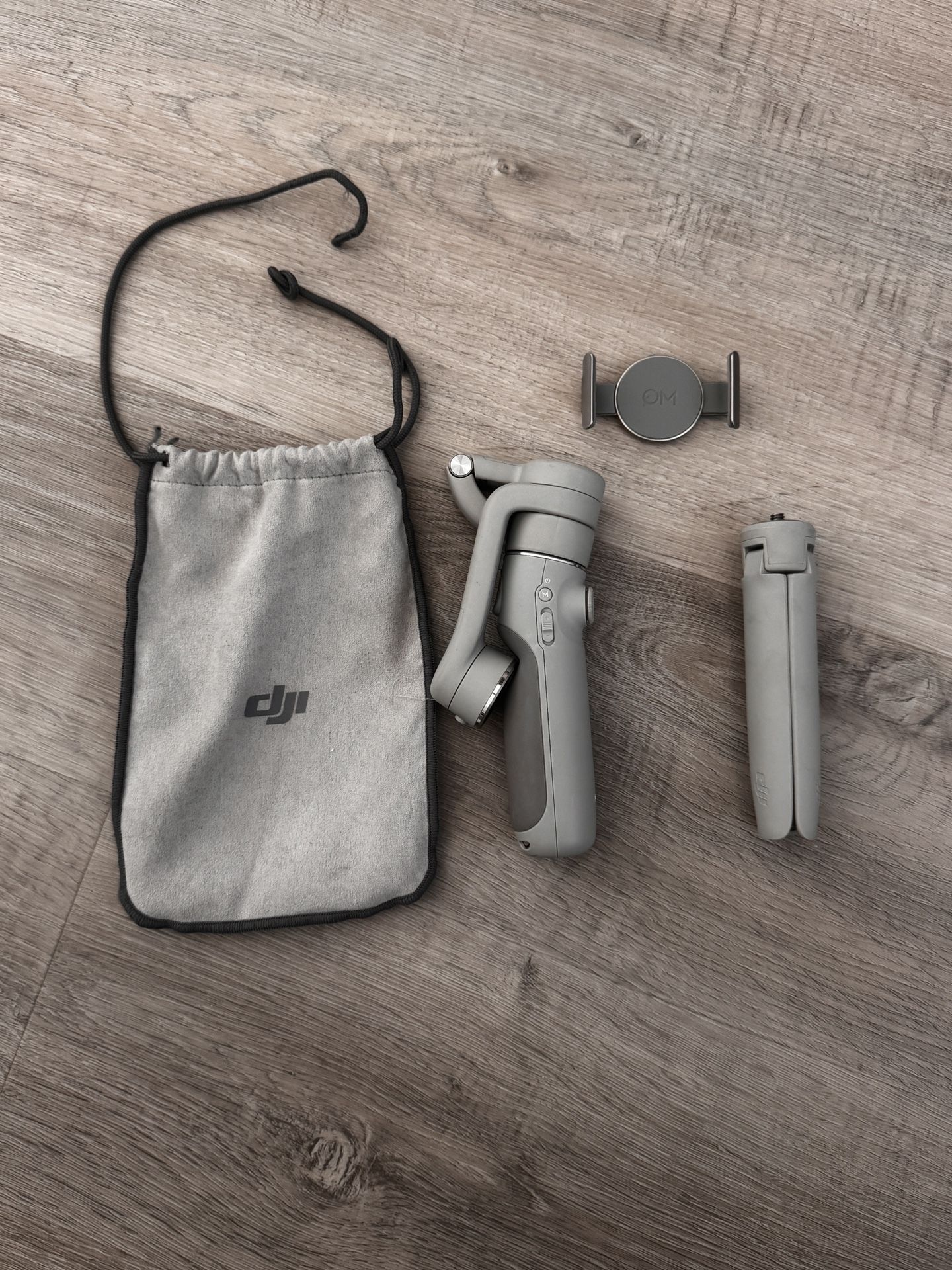 DJI OM 5