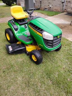 John Deere riding mower e series
