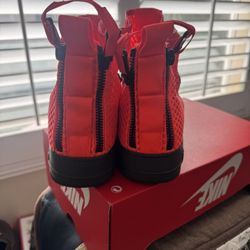 Nike SF Air Force 1 MidCargo Khaki Total Crimson