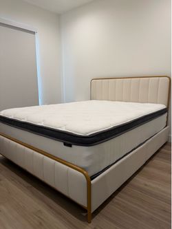 Queen mattress