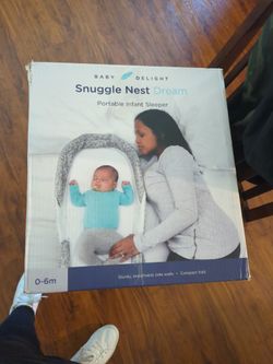 Snuggle Baby Nest Portable Infant Pillow