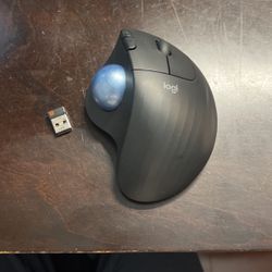 Logitech M575 Wireless Mouse
