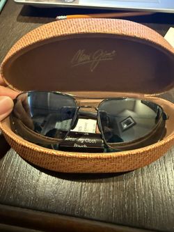 Brand New In Box MAUI JIM sunglasses
