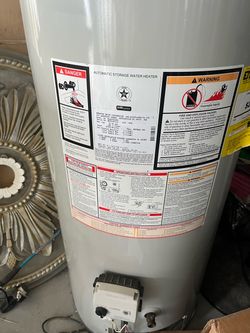 Natural gas water heater
