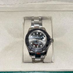 Brand New Watch Silver Classic 